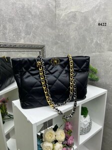 Чорна стильна велика стьогана молодіжна сумка на поворотному замку люкс якості (0422)