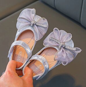 Туфлі нарядні для дівчаток з блискітками сріблясті, розмір 22