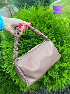 АКЦІЯ! Пудра - гарна молодіжна сумка на блискавці, короткий ремінь з м’якої екошкіри (0396)