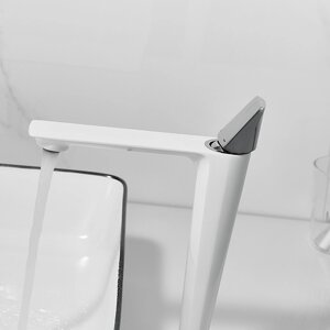 Змішувач для раковини одноричажний, сучасний кран у ванну кімнату WanFan Білий-хром, Латунь