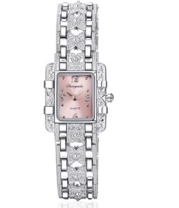 Жіночій наручний годинник з сріблястим браслетом код 422