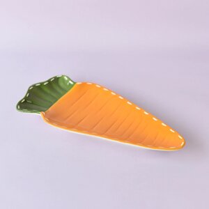 Блюдо керамічне Морквина 6797 2.6х11.4х24.3 см