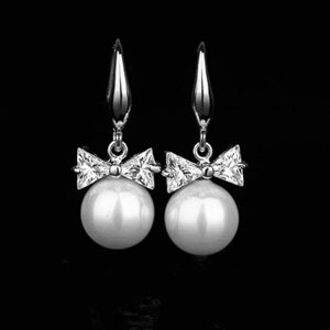 Жіночі сріблясті сережки з перлами код 195