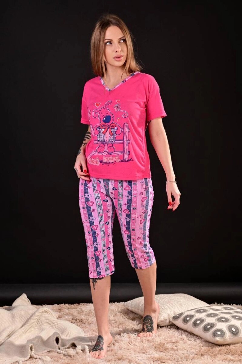 Піжама жіноча малінова футболка та капрі код П602 L від компанії Shock km ua - фото 1