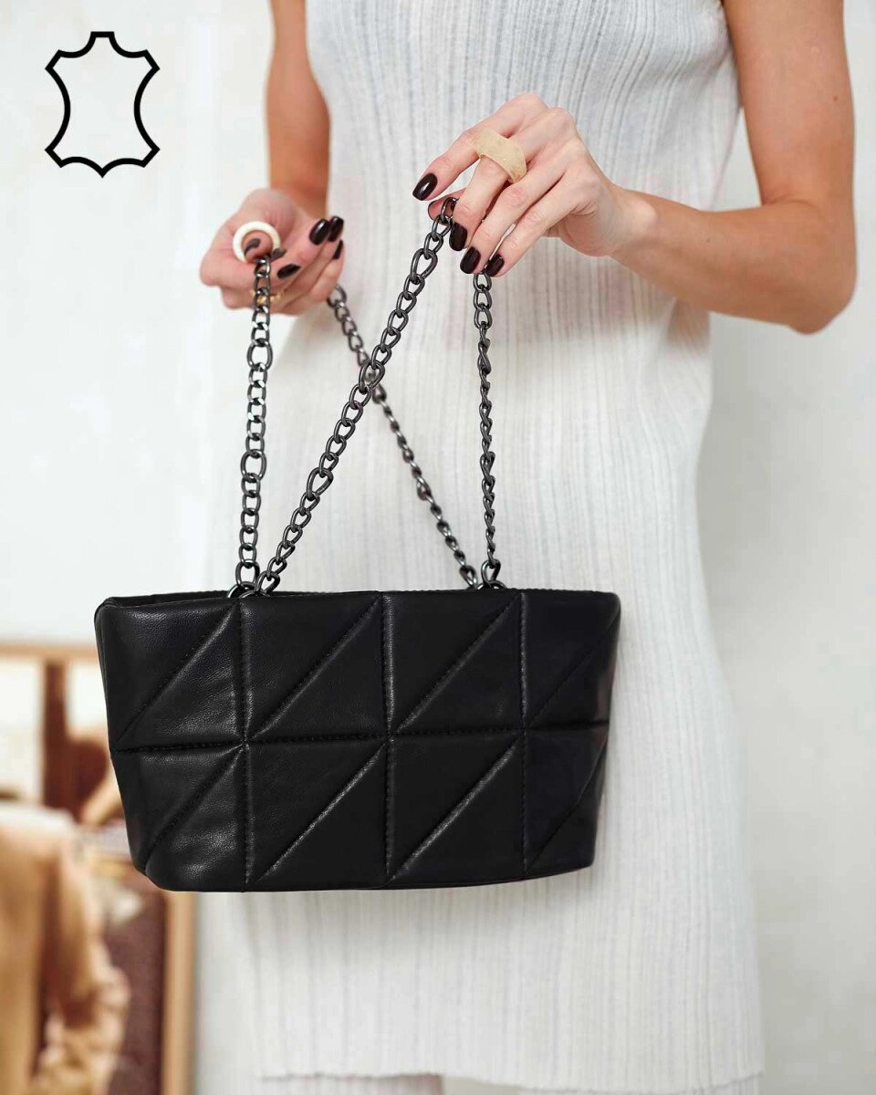 Шкіряна жіноча сумочка Холлі чорна від компанії Shock km ua - фото 1