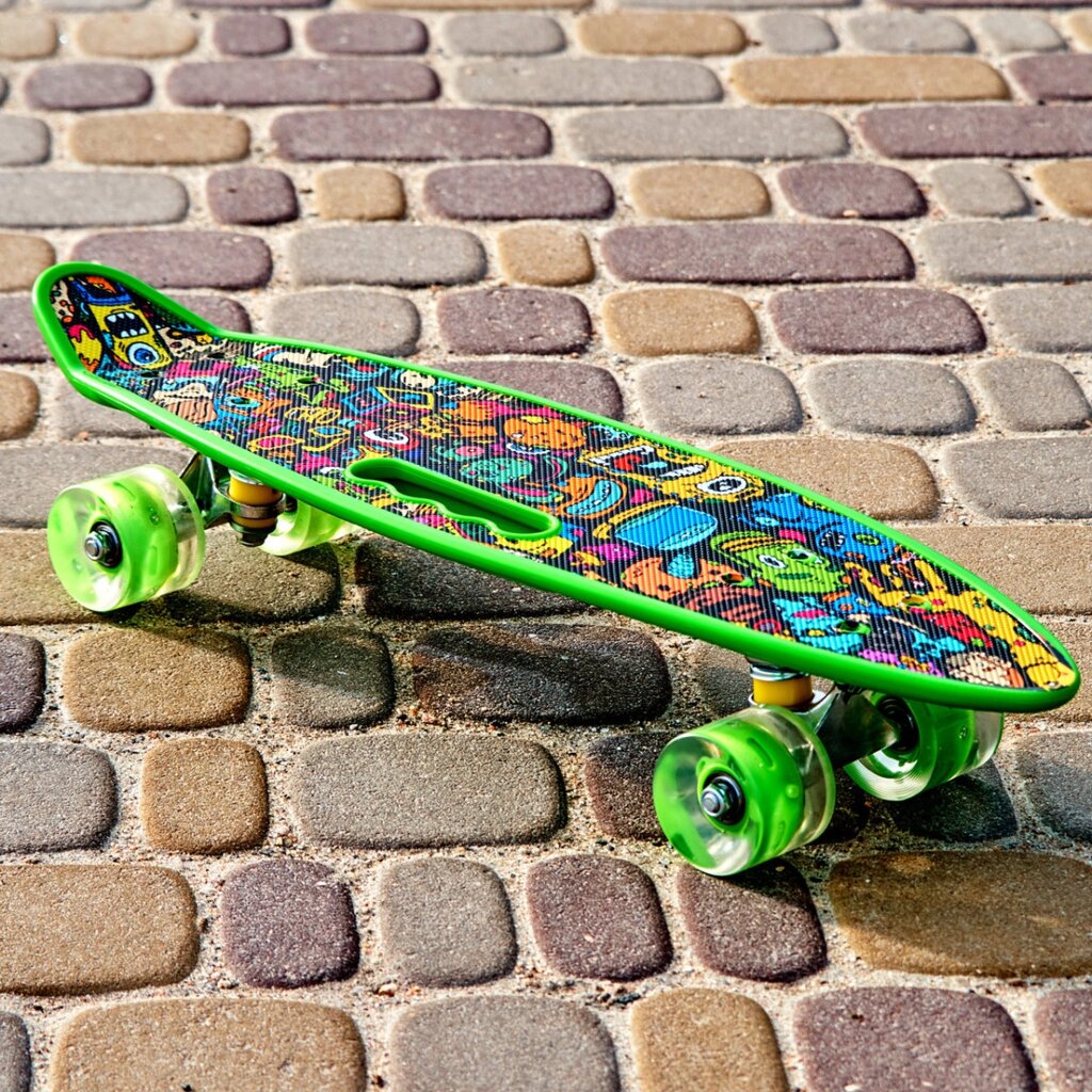 Скейт Пенні борд Skate зі світними колесами , алюмінієва підвіска не ковзна поверхня Зелений від компанії Shock km ua - фото 1