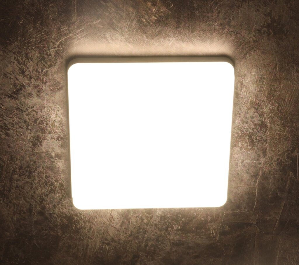 Світильник стельовий LED 25188 Білий 4х23х23 см. від компанії Shock km ua - фото 1
