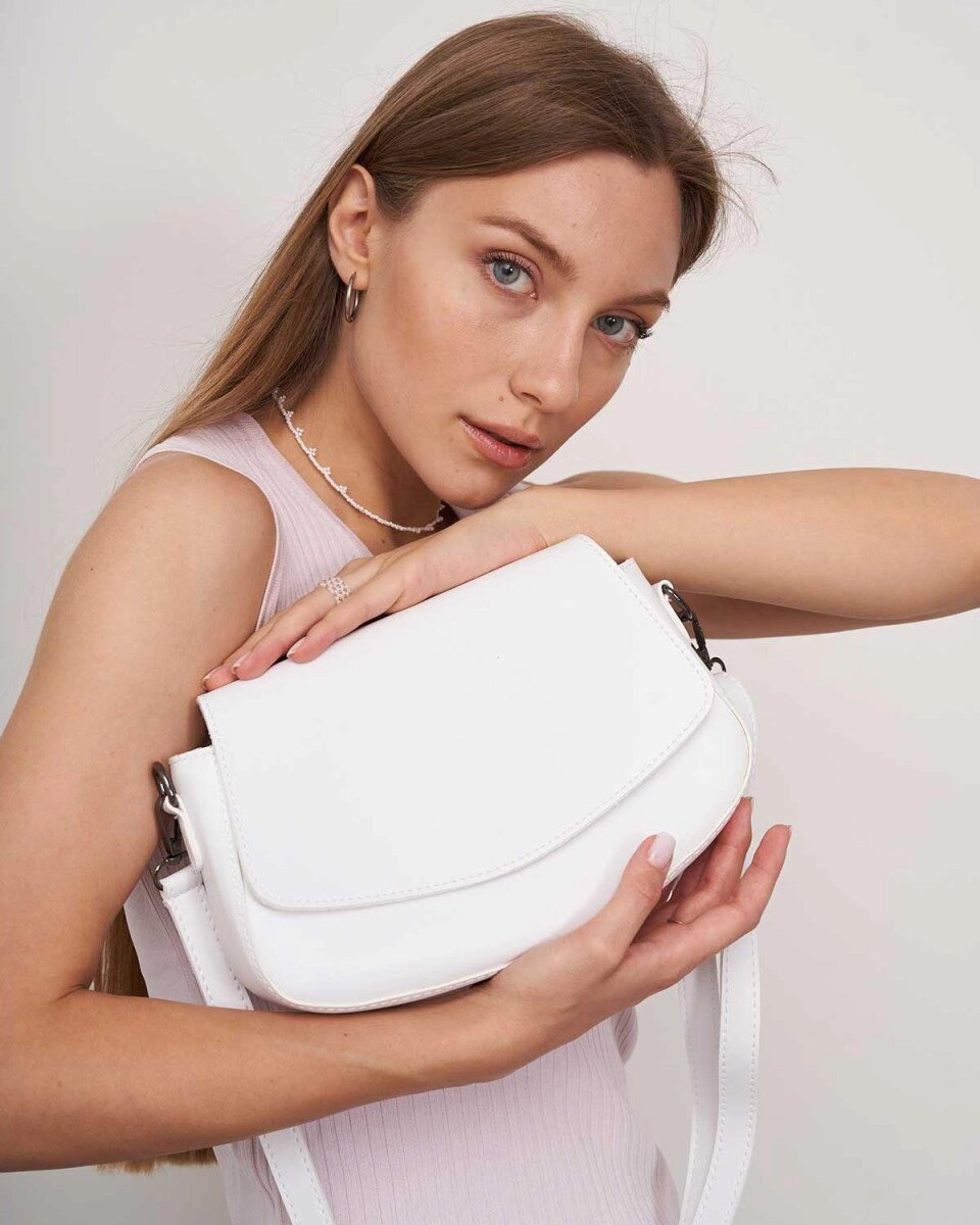 Жіноча сумка «Теона» біла від компанії Shock km ua - фото 1