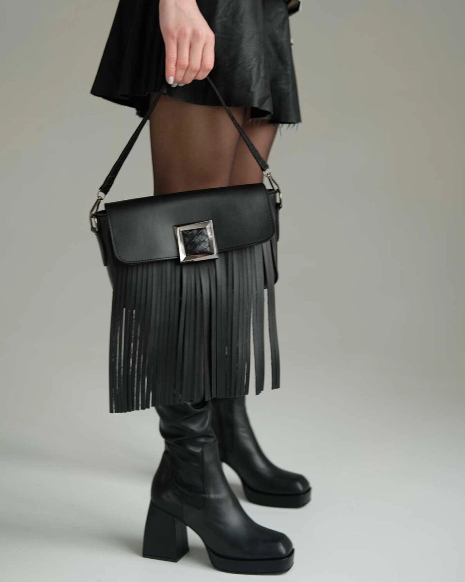 Жіноча сумка з бахромою «Аріель» чорна від компанії Shock km ua - фото 1