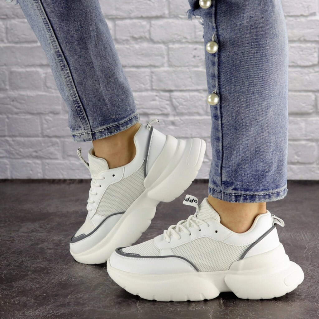 Жіночі кросівки Fashion Choe 1583 37 розмір 24 см Білий від компанії Shock km ua - фото 1
