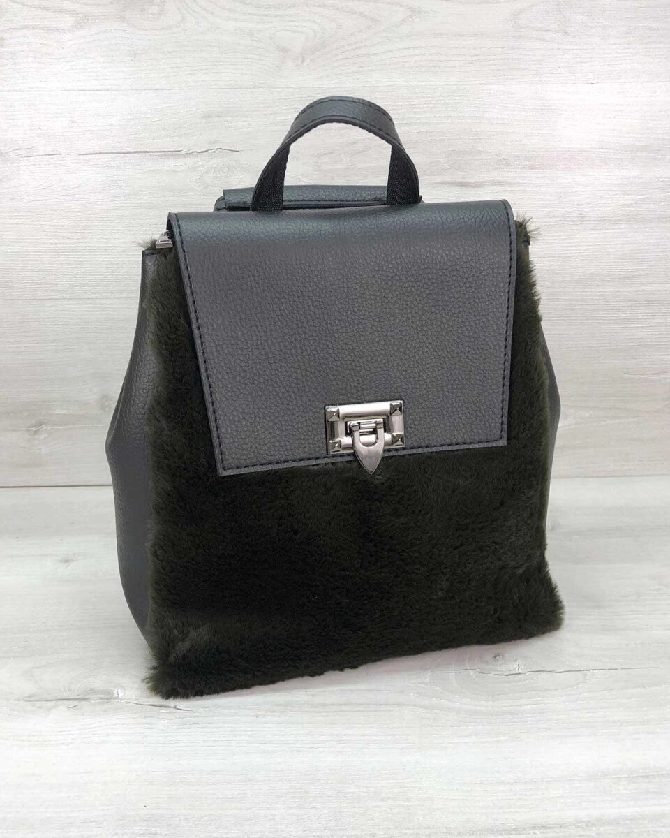 Жіночий рюкзак «Фабі» чорний з оливковим хутром від компанії Shock km ua - фото 1