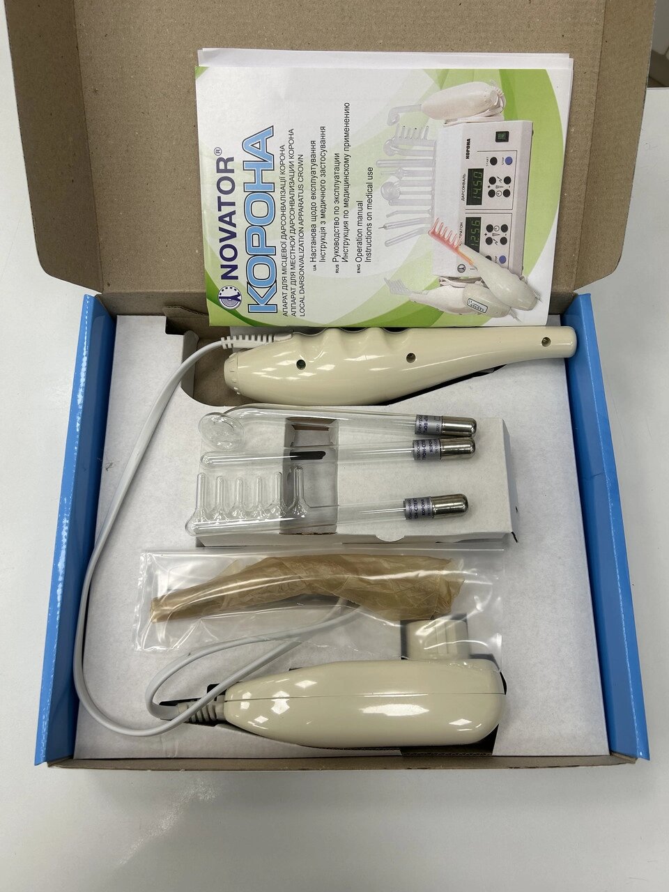 Апарат Дарсонваль преміум класу "Корона-05" в коробці (4 електрода) від компанії Медтехніка ZENET - Товари для здоров'я, затишку та комфорта - фото 1