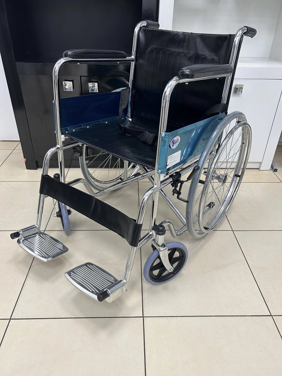 Інвалідний візок сталевий G101 складний Karadeniz Medical від компанії Медтехніка ZENET - Товари для здоров'я, затишку та комфорта - фото 1