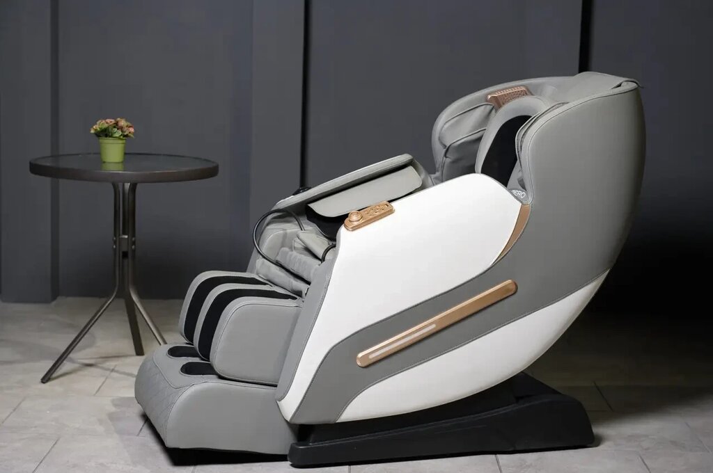 Масажне крісло XZERO V11 з роликовим і компресійним масажем від компанії Медтехніка ZENET - Товари для здоров'я, затишку та комфорта - фото 1