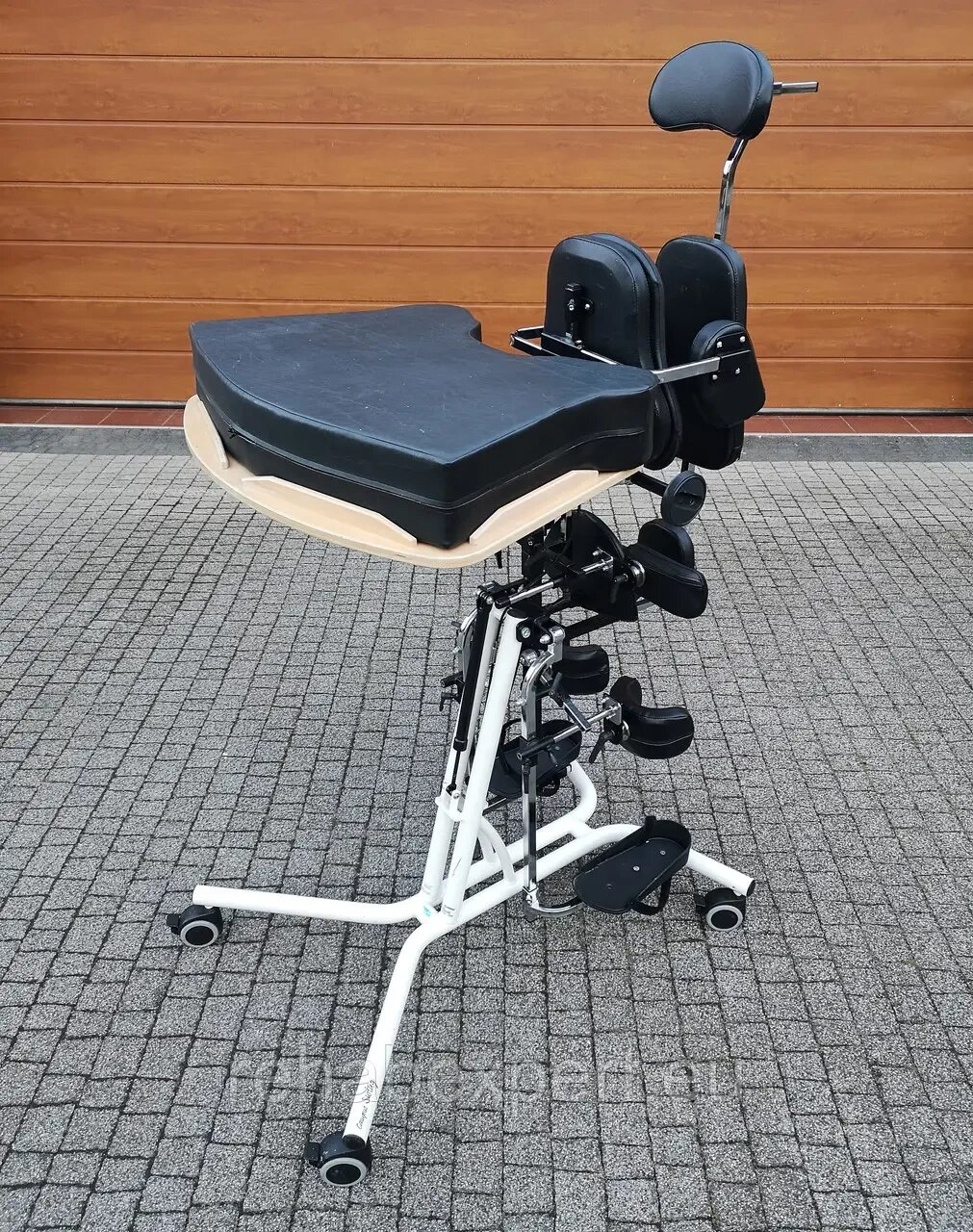 Статичний Вертикальник Berollka Campus Swing 653 Static Stander 135-170 см (Used) від компанії Медтехніка ZENET - Товари для здоров'я, затишку та комфорта - фото 1