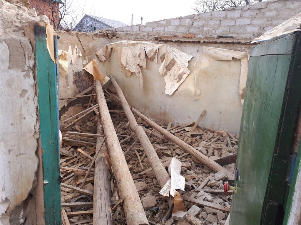 Знесення будівель і старих приватних будинків в Дніпрі (вручну) від компанії БДСУ - фото 1
