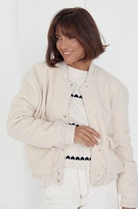 Жіноча куртка з букле на кнопках - кремовий колір, M (є розміри)