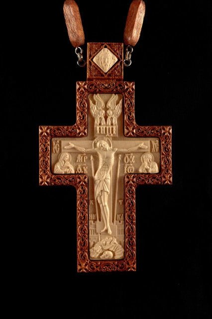 Хрест наперсний нагородний №7 (червоне дерево) від компанії Іконна лавка - фото 1