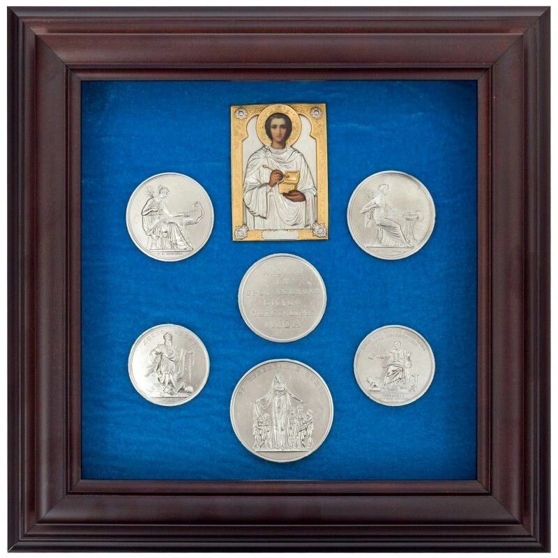 Ікона "Святий великомученик Пантелеймон" зі срібла 23х23см від компанії Іконна лавка - фото 1