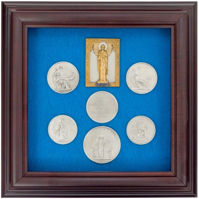Ікона "Святий великомученик Пантелеймон" зі срібла на оксамиті від компанії Іконна лавка - фото 1