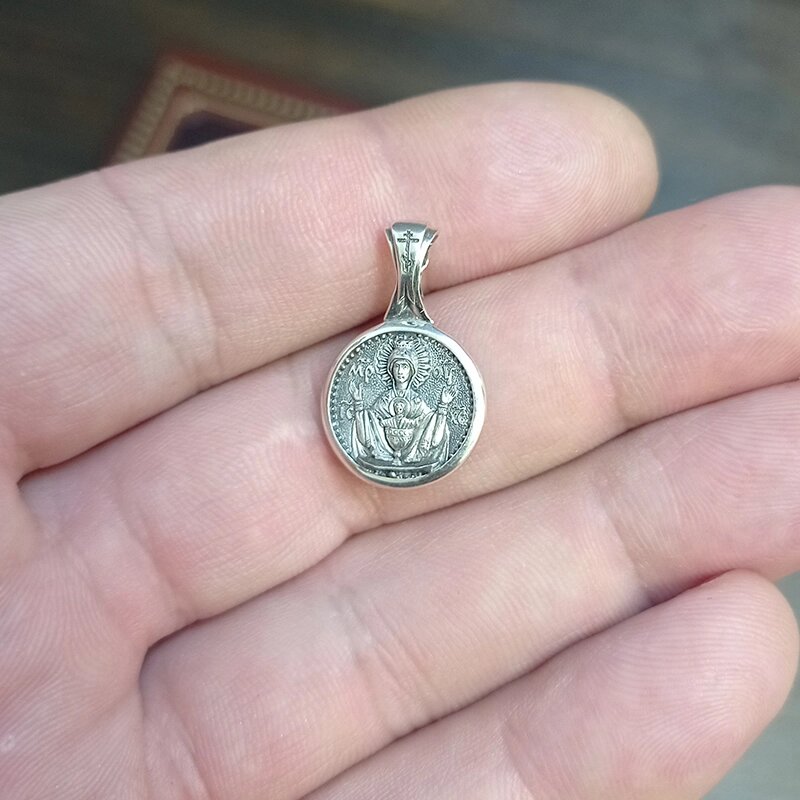 Срібна підвіска з образом Богородиця Неупиваемая чаша від компанії Іконна лавка - фото 1