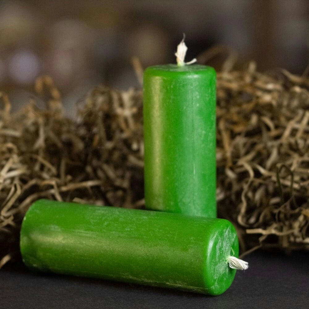 Зелена воскова свічка 10см від компанії Іконна лавка - фото 1