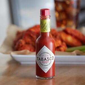 TABASCO Cayenne Garlic Pepper Hot Sauce Часниковий Соус з Кайєнським перцем 148 мл.