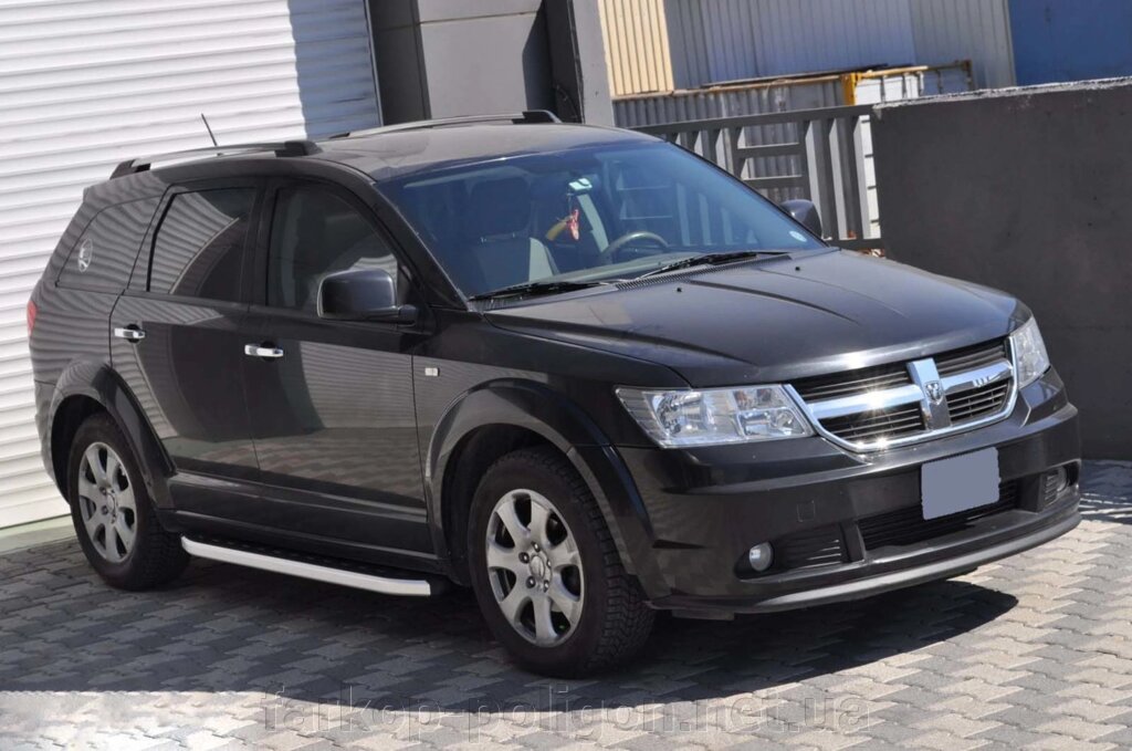 Бічні майданчики Fullmond (2 шт., алюміній) Dodge Journey 2008 від компанії Інтернет-магазин тюнінгу «Safety auto group» - фото 1