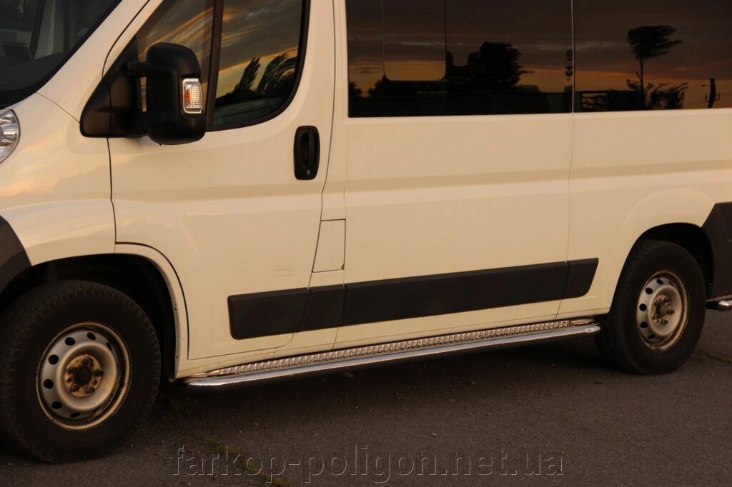 Бічні майданчики Premium (2 шт, нерж.) Fiat Ducato 2006 та 2014 рр. від компанії Інтернет-магазин тюнінгу «Safety auto group» - фото 1