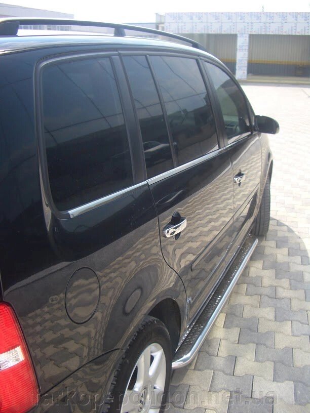 Бічні майданчики Premium (2 шт., нерж) Volkswagen Touran 2010-2015 гг. від компанії Інтернет-магазин тюнінгу «Safety auto group» - фото 1