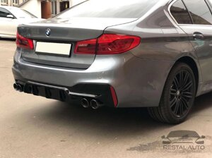 Дифузор заднього бампера на BMW 5 Series G30 2017-2020 рік (в стилі M5 F90)