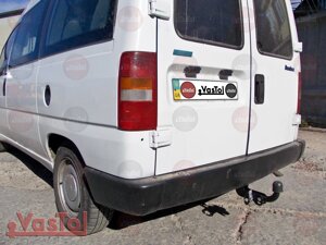 Фаркоп Fiat Scudo з 1994-2007 р. (виробник Vastol) зроблено в Україні