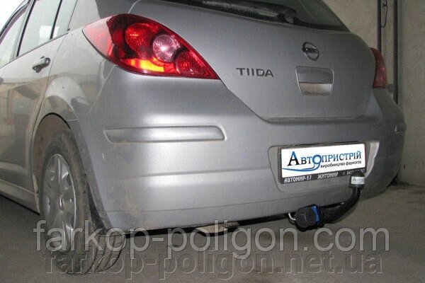 Фаркоп Nissan Tiida (C11) з 2004-2014 р. від компанії Інтернет-магазин тюнінгу «Safety auto group» - фото 1