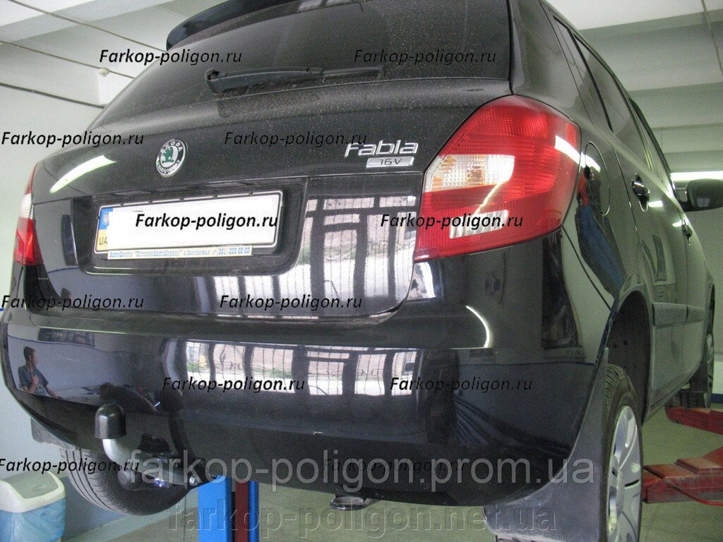 Фаркоп SKODA Fabia хетчбек з 2007 р. від компанії Інтернет-магазин тюнінгу «Safety auto group» - фото 1