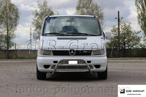 Кенгурятник Mercedes Benz Vito 638 з 1996-2003 р. модель F1-16.6 від компанії Інтернет-магазин тюнінгу «Safety auto group» - фото 1