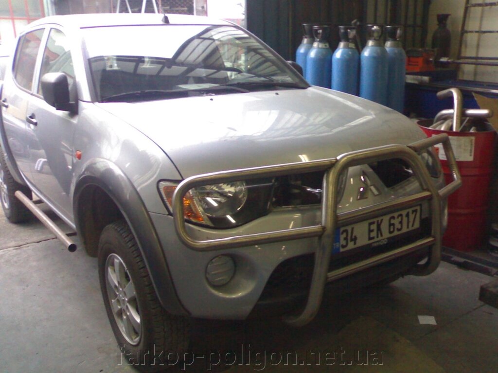 Кенгурятник WT025 (нерж.) Mitsubishi L200 2006-2015рр. від компанії Інтернет-магазин тюнінгу «Safety auto group» - фото 1