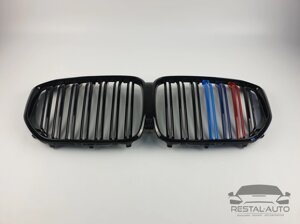 Решітка радіатора ніздрі BMW X5 G05 2018-2020 р. (M-color, подвійні M-Look)