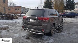 Захист заднього бампера (подвійна нержавіюча труба - подвійний вус) Mitsubishi Outlander (15+)