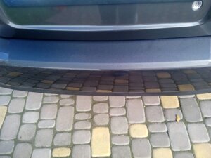 Накладка на задній бампер з загином Пластик Матова, Седан - 4 дверний для Chevrolet Aveo T250 2005-2011 рр