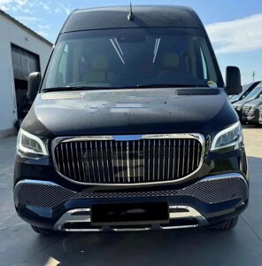 Передній бампер з решіткою (Maybach) для Mercedes Sprinter W907/W910 2018- рр
