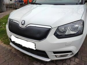 Зимова накладка на решітку (верхня, 2013-2024) Глянцева для Skoda Yeti рр