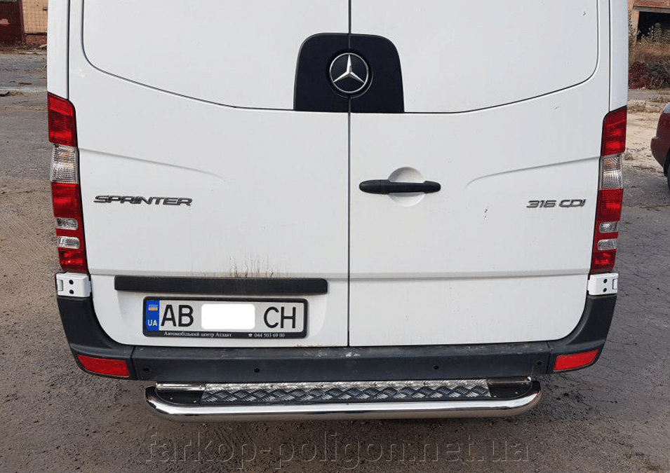 Защита заднего бампера (ступенька) Mercedes Sprinter с 2006-2014 г. модель B1-01.6 (2)