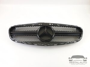 Решетка радиатора на Mercedes E-Class W212 2013-2016 год AMG стиль ( Черная глянцевая )