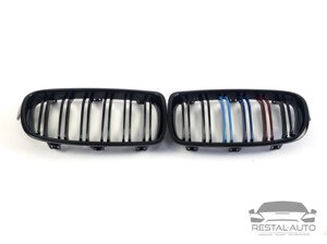 Решетка радиатора ноздри BMW 3 F30/F31 2012-2019год Черные Глянцевые М-стиль