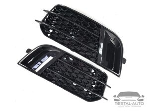 Тюнинг Решетки переднего бампера Audi A1 2010-2014 год. Черные (в стиле RS)
