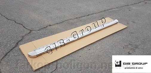 Пороги бічні труби з листом Jeep Grand Cherokee (1995-2013) D42 Silver від компанії Інтернет-магазин тюнінгу «Safety auto group» - фото 1