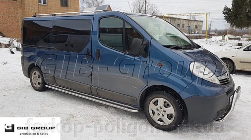 Пороги бічні труби з листом Opel Vivaro (01-21) D51 коротка база від компанії Інтернет-магазин тюнінгу «Safety auto group» - фото 1