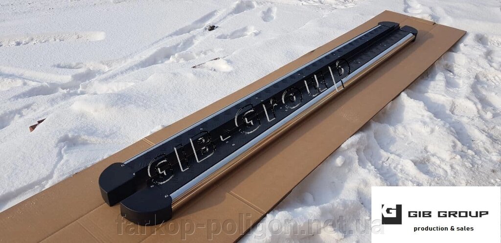 Пороги бічні труби з листом серія "ELIT" Ford F150 (2014+) D51 Silver-black від компанії Інтернет-магазин тюнінгу «Safety auto group» - фото 1