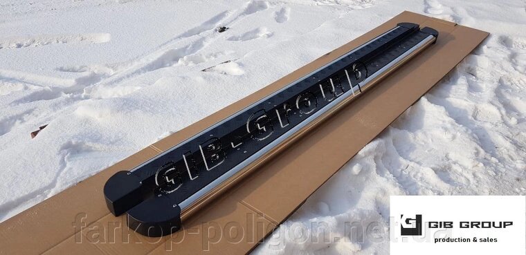 Пороги бічні труби з листом серія "ELIT" Gaz 3202 (94-13) D42 Silver-black від компанії Інтернет-магазин тюнінгу «Safety auto group» - фото 1