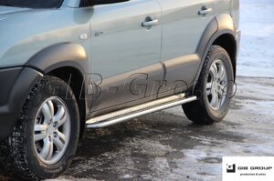 Пороги бічні труби з листом Hyundai Tucson (04-15) D42